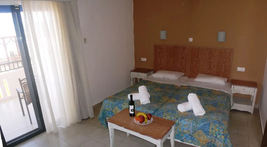 Camelia Studios & Apartments