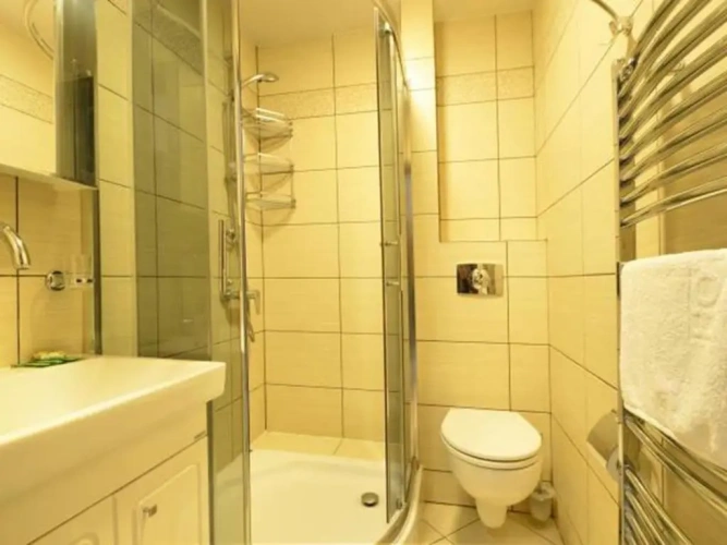 Standard Triple room with balcony
