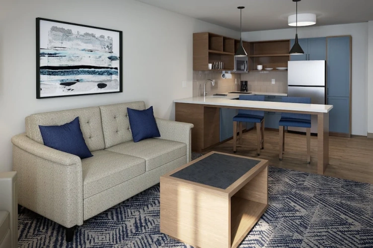 1 Bedroom Suite