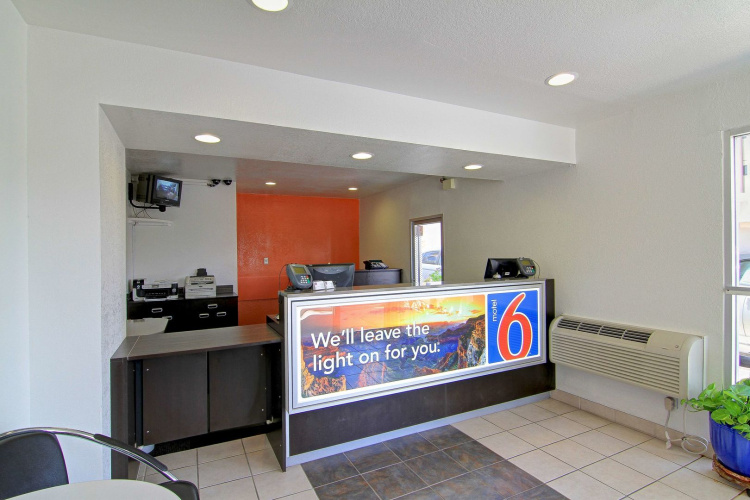 Motel 6 Old town Scottsdale/Fashion Square