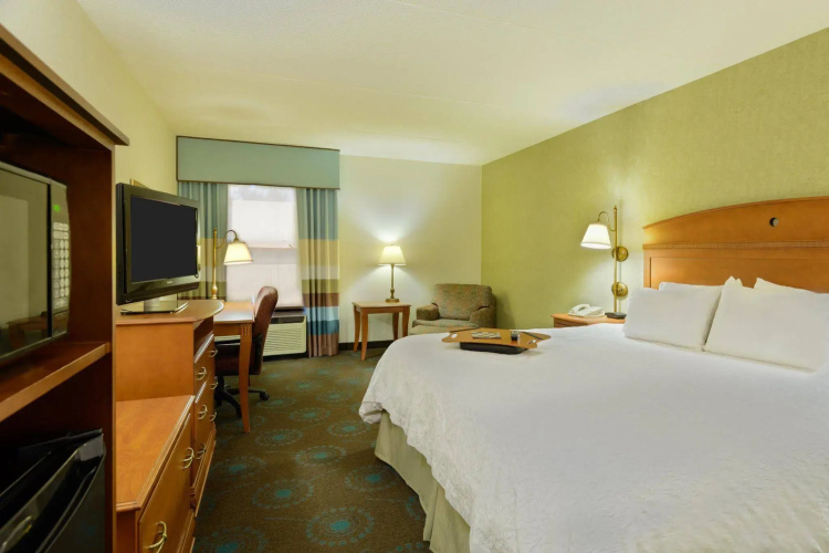 Hampton Inn Mount Vernon