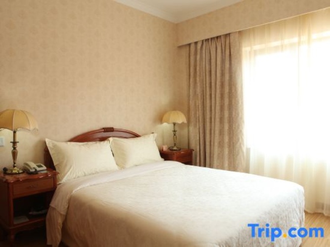2 Bedrooms Double Suite