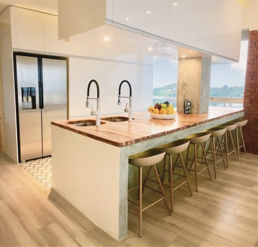2 Bedrooms Grand Apartment with river view