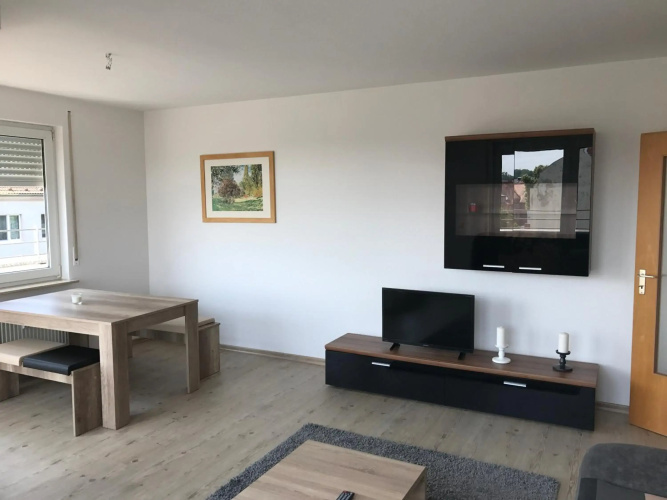 Exklusive Wohnung mit Dachterrasse in Schleußig