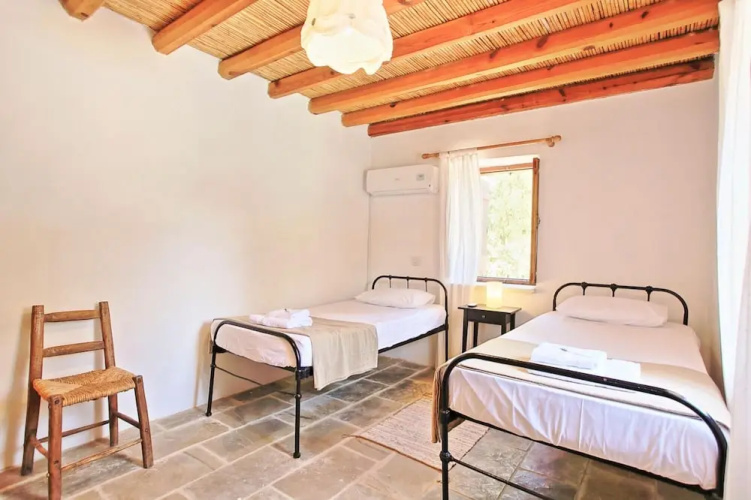 Simeon Estate in Drouseia