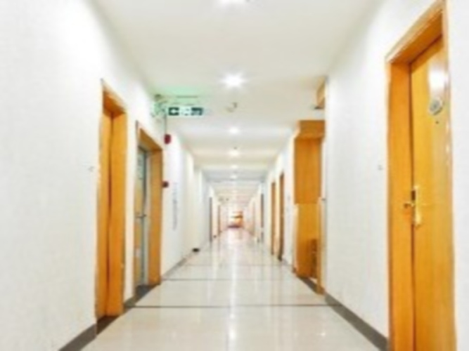 Gangfeng Business Hotel