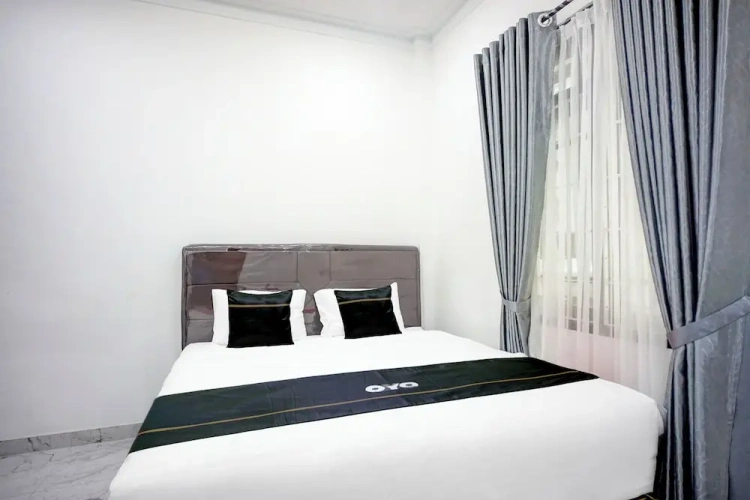 Standard Double Suite