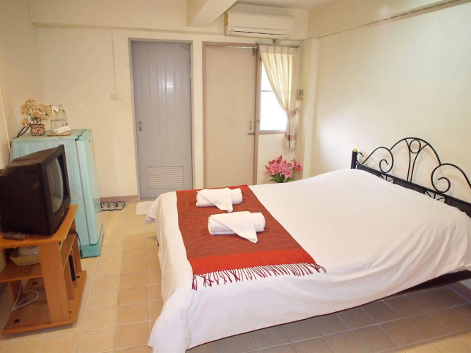 Thanapa Apartment