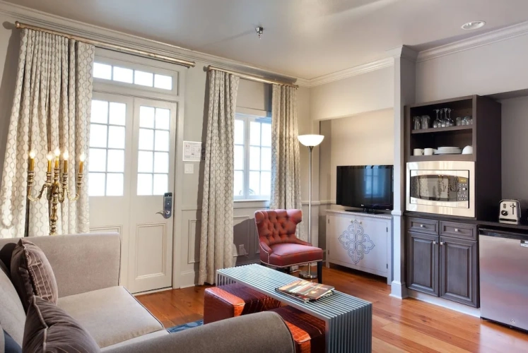 Double Suite