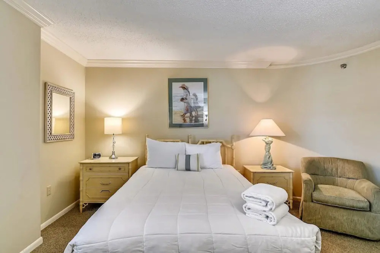 Inlet Reef 109 3 Bedroom Condo by RedAwning