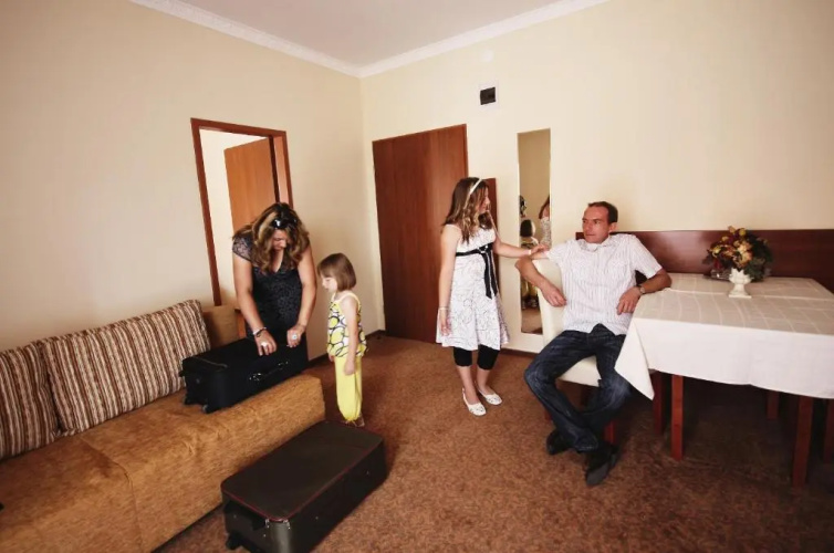 Viktória Hotel