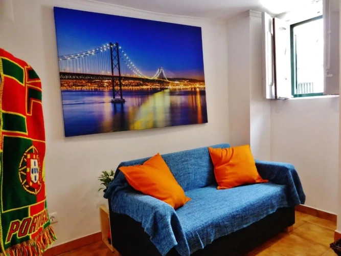 2 Bedrooms Apartment