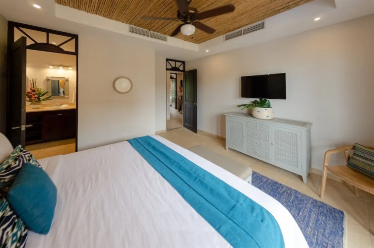 Captivating 3br/2.5ba Unit is Just Perfect