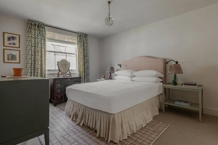 Cranley Mews VI by Onefinestay