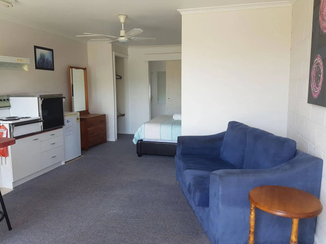 Carmens Inn