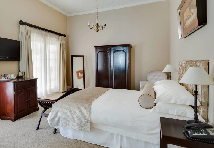 Protea Hotel by Marriott Dorpshuis & Spa StellenboschOver view