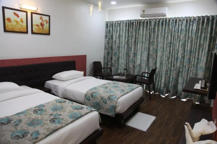 Deluxe Double room with balcony and with view