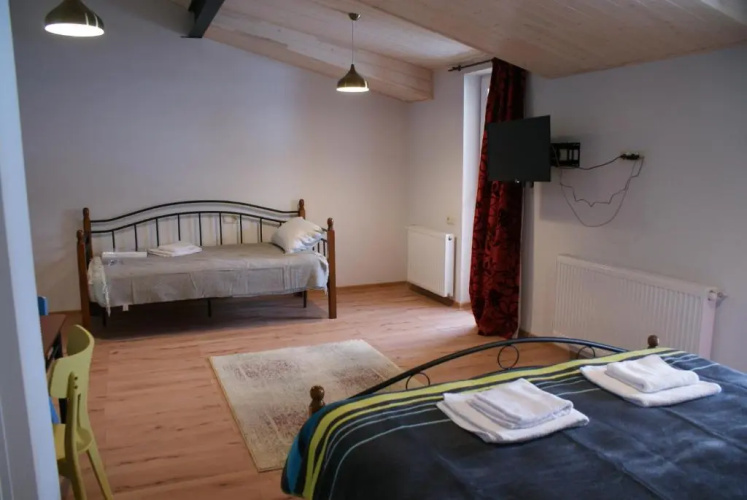 Dadu’s Apartment 171
