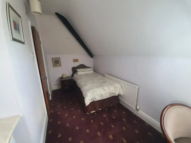 Dove Court Mini Lodge