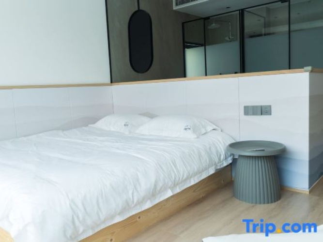 Standard Double room with view