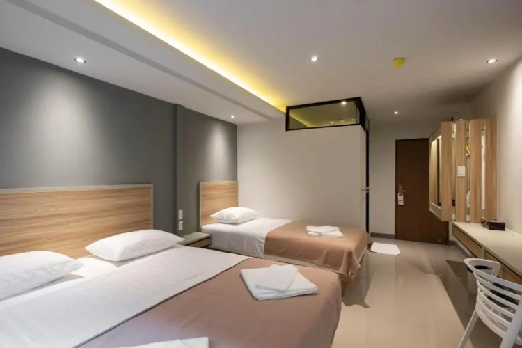 1 Bedroom Apartment