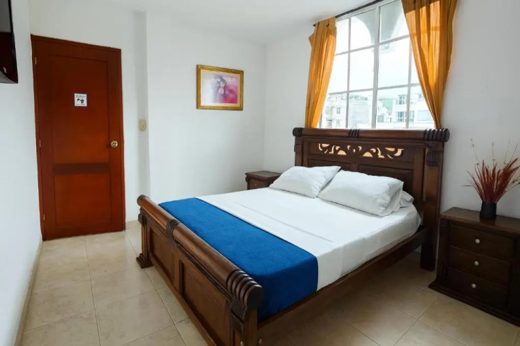 Hotel Olas Del Mar