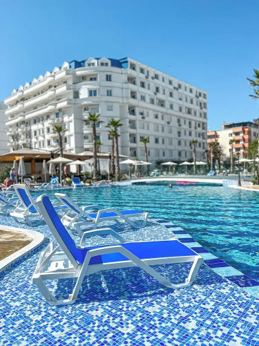 FAFA Aqua Blue Hotel