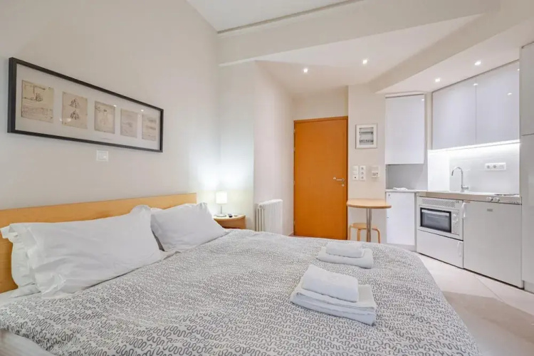 Boutique Studio Acropolis