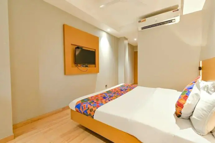 Fabhotel Penthouse