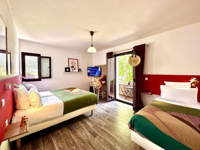 Standard Double room with balcony and with view