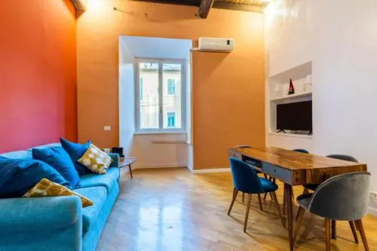 Old Rome Apartment
