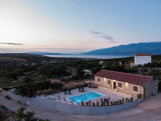 Villa Nika