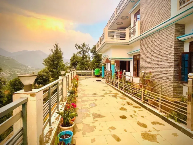 Hotel Raj Shree Palace