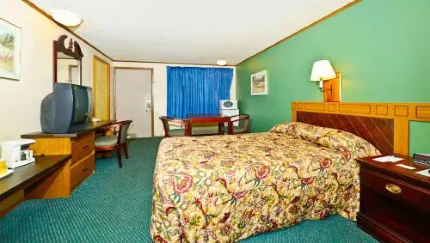 Americas Best Value Inn - Covington