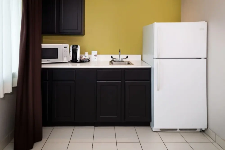 1 Bedroom Suite