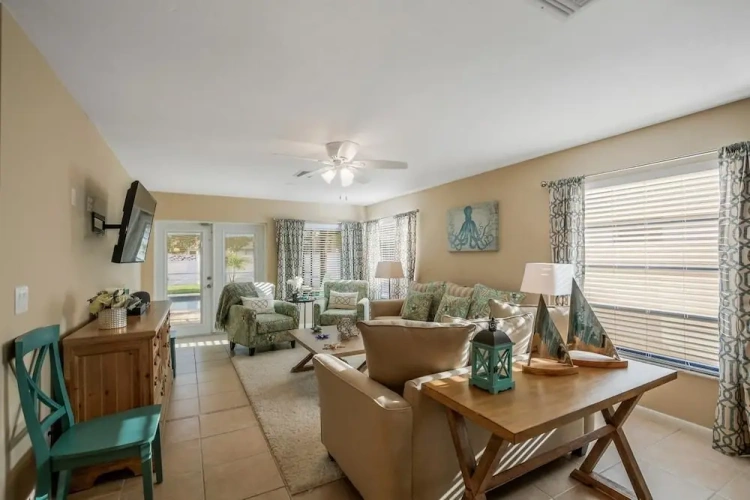 3 Bedrooms Luxury Cottage with pool view