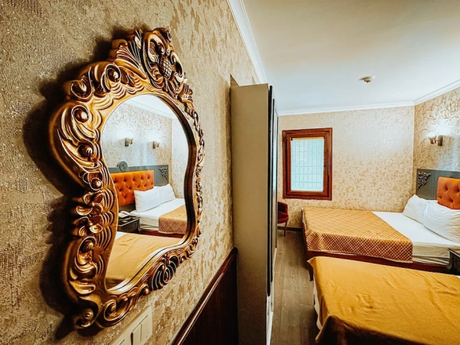 Standard Triple room with balcony