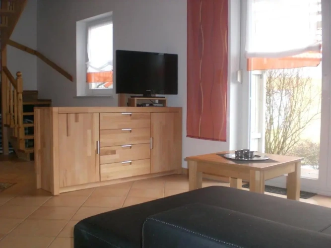 2 Bedrooms Cottage