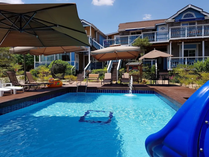 Adellna Pension