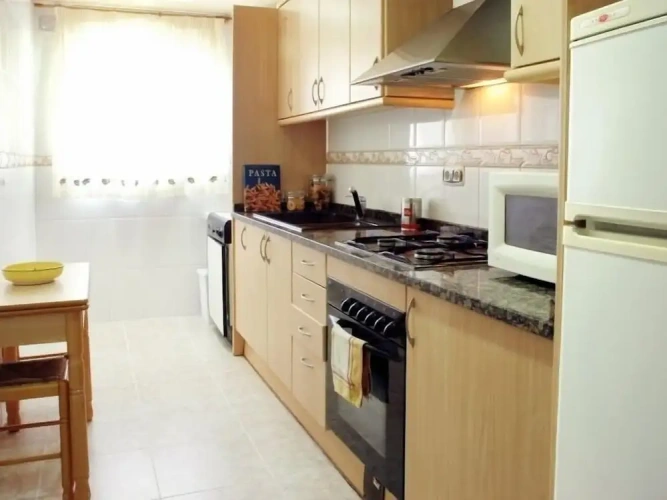 3 Bedrooms Apartment
