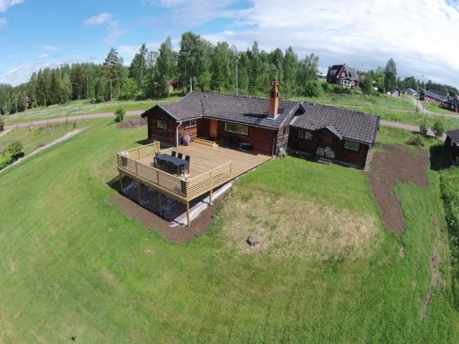 3 Bedrooms Cottage with view