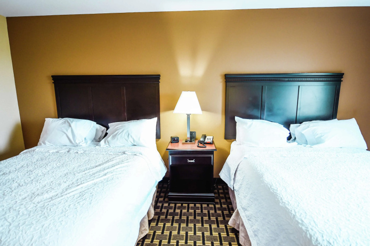 Hampton Inn and Suites Pine Bluff