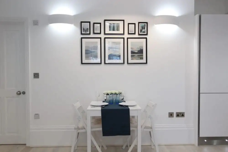 1 Kings Road Executive Studio Apartment