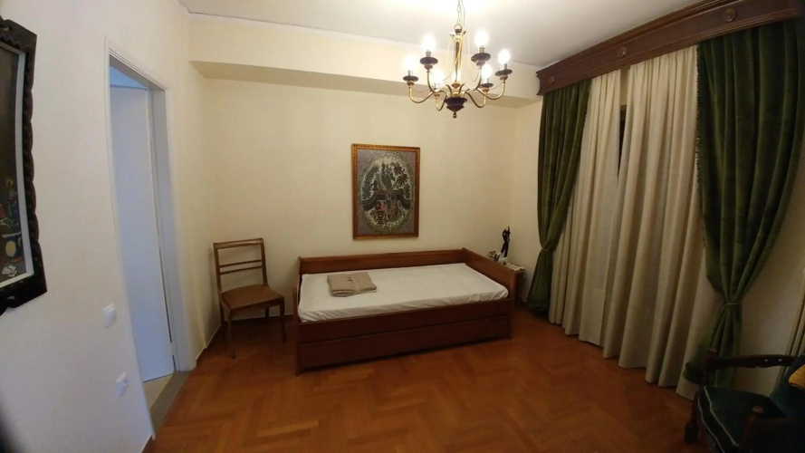Proteus Apartment