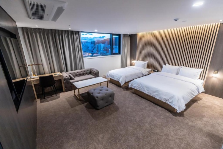 Suite