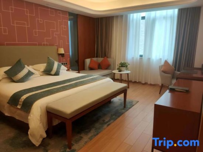 Deluxe Double Suite