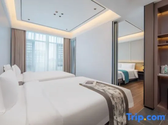 Triple Suite