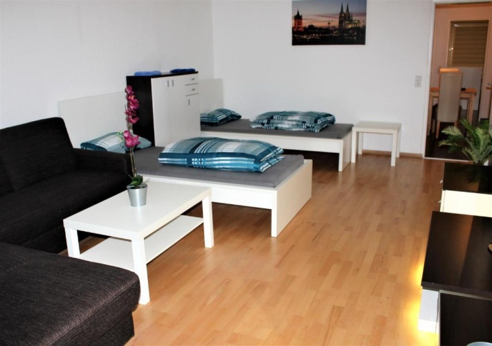 2 Bedrooms Apartment