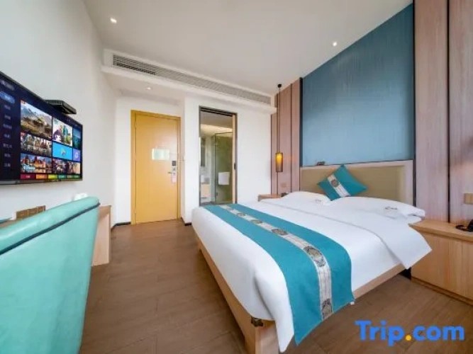 Classic Double room with lake view