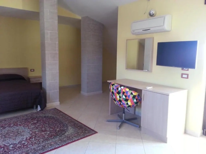 Deluxe Double room with city view